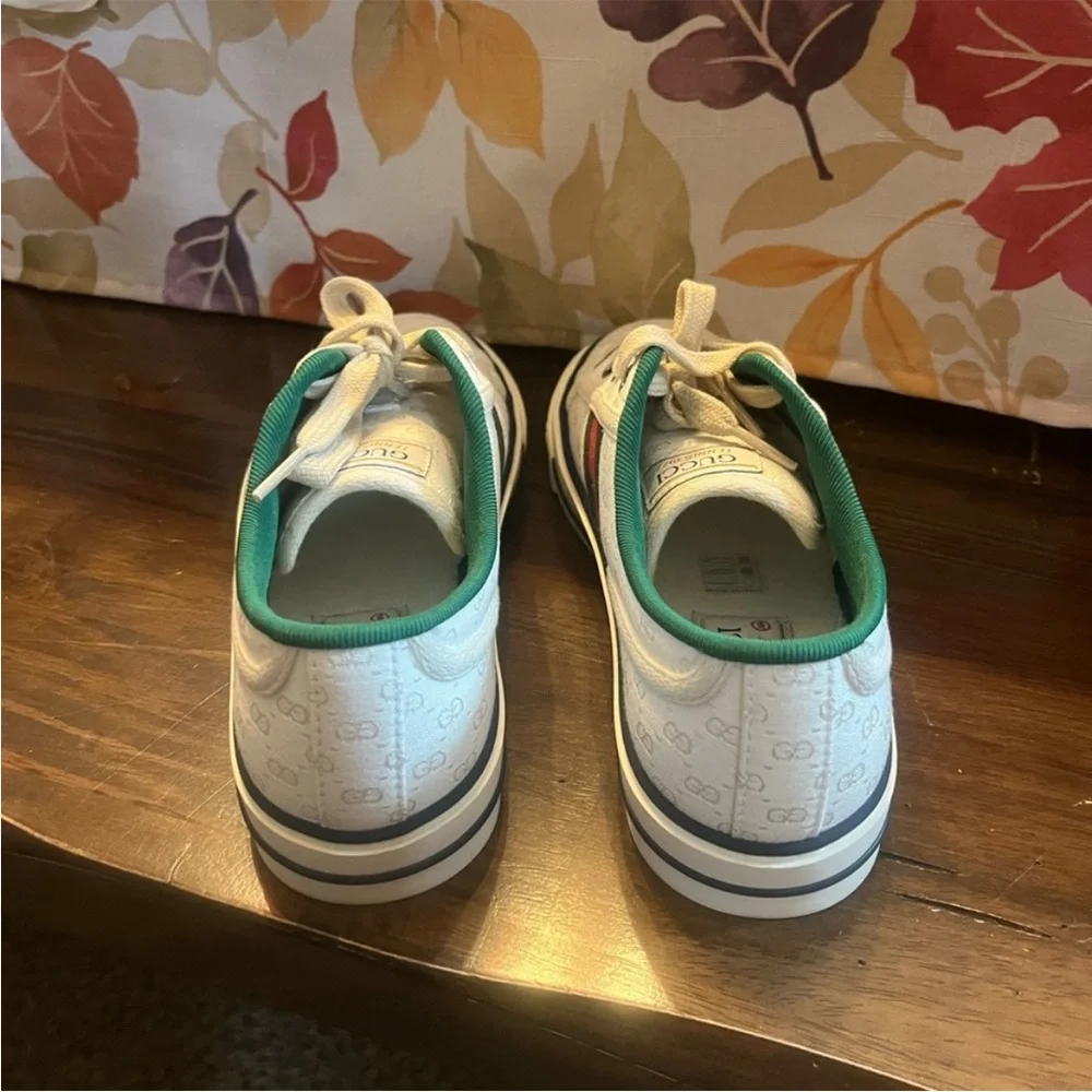 Gucci White/Cream and Green Sneakers - Picture 5 of 7